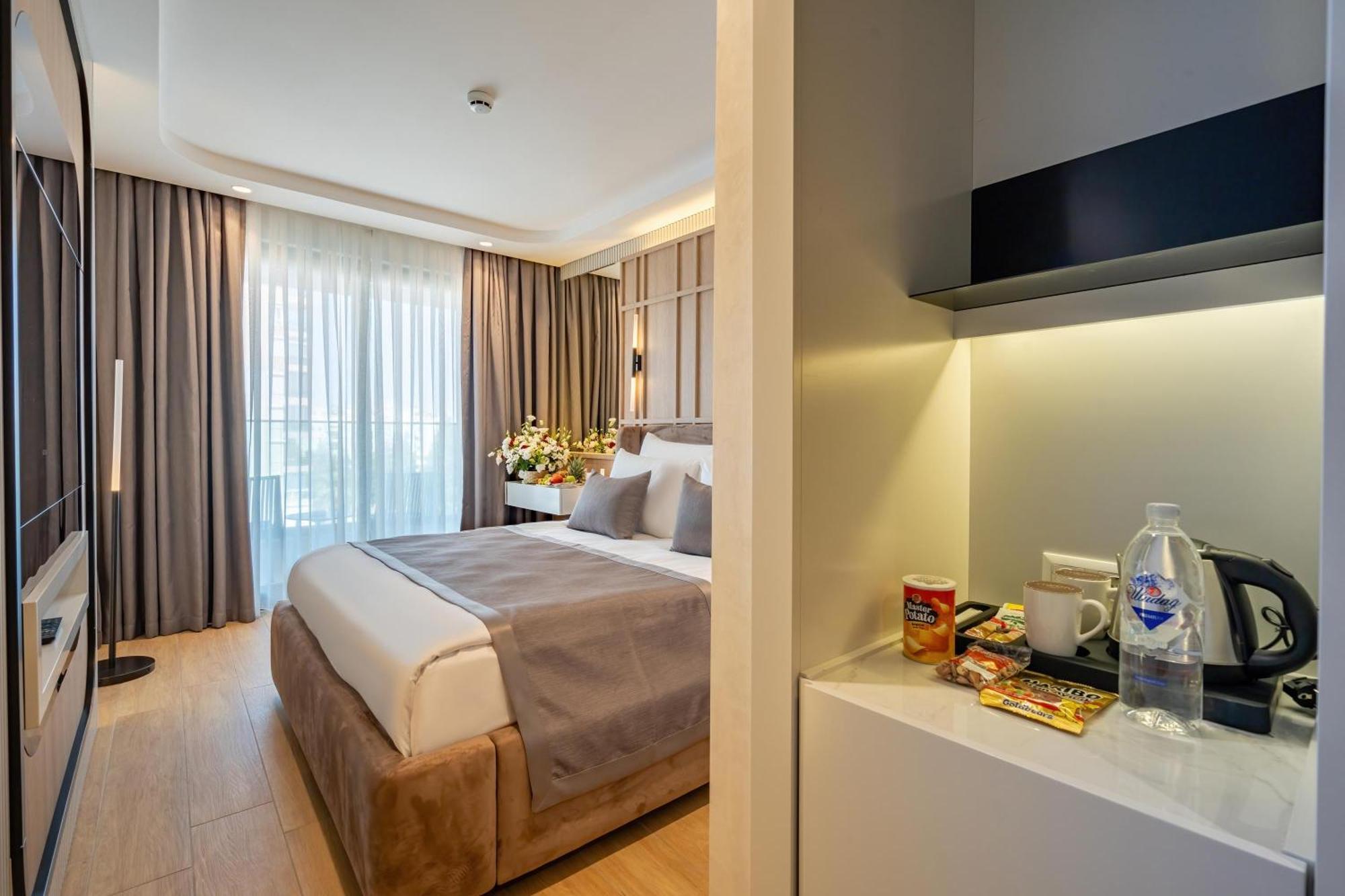 Awen Lara Hotel อันตัลยา ภายนอก รูปภาพ