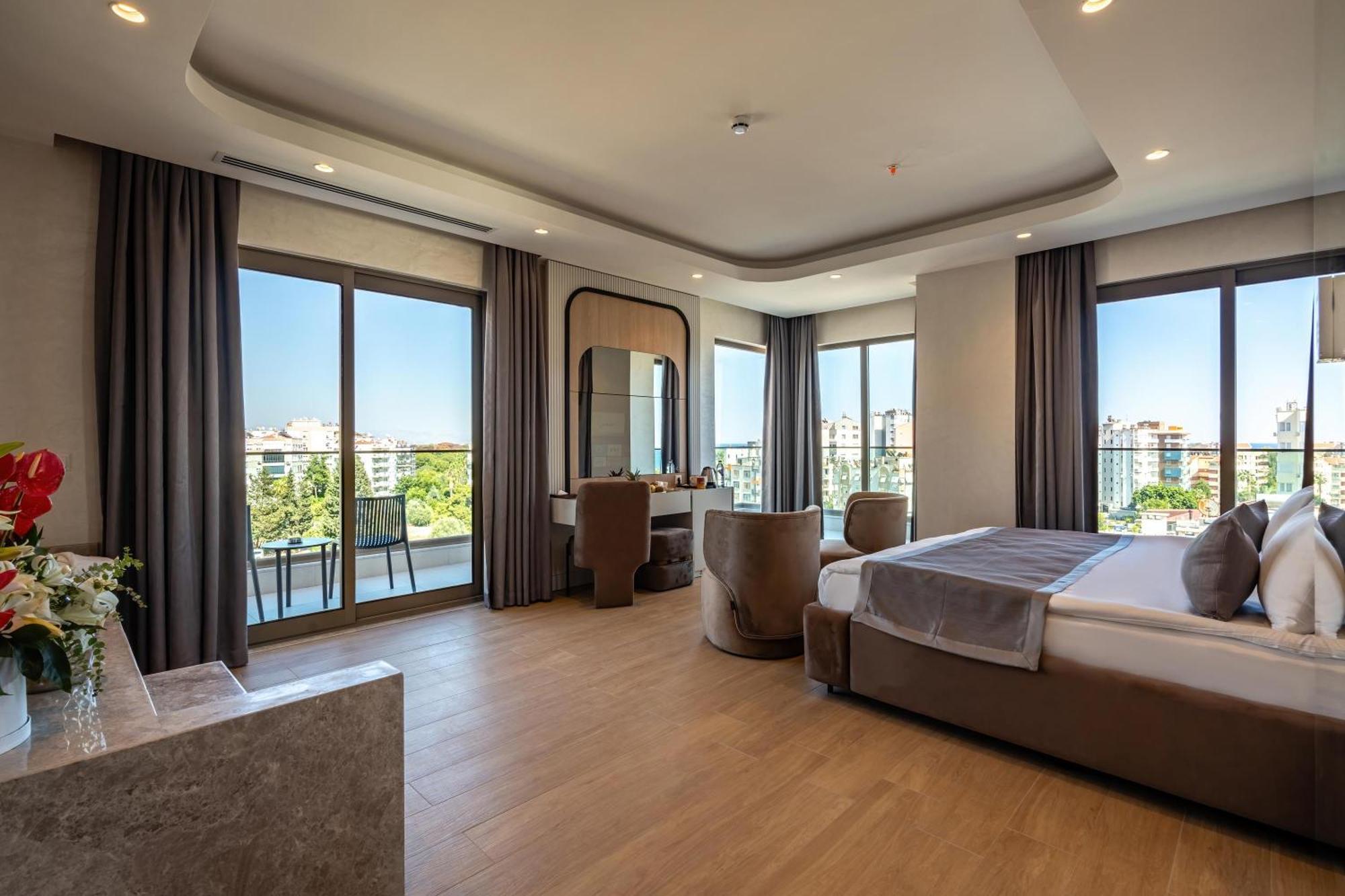 Awen Lara Hotel อันตัลยา ภายนอก รูปภาพ